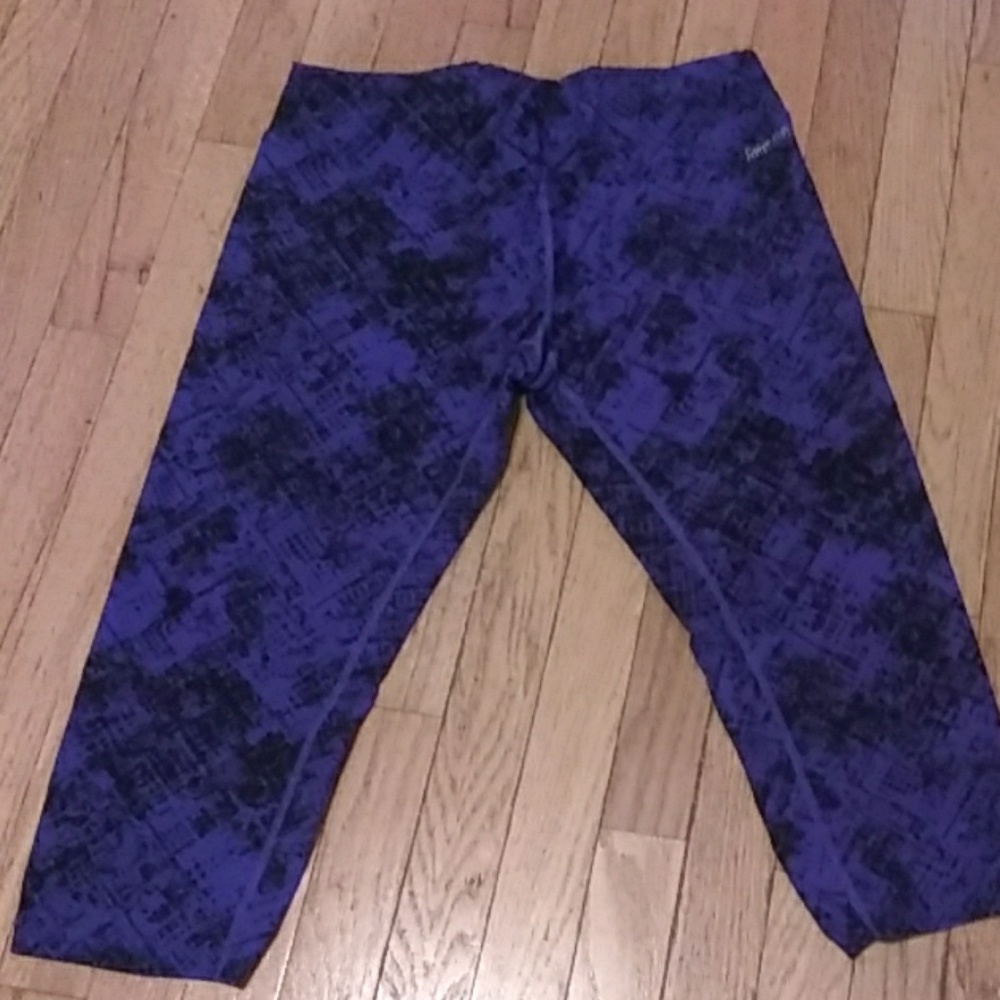 Calvin Klein Performance Capri Leggings
